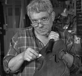 Bruno DREUX, luthier