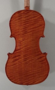 Roland Terrier, luthier